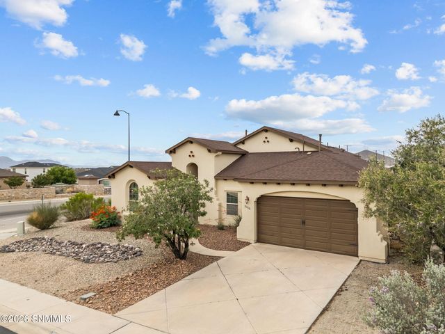 3005 Agua Ladoso Avenue, Las Cruces, NM 88012