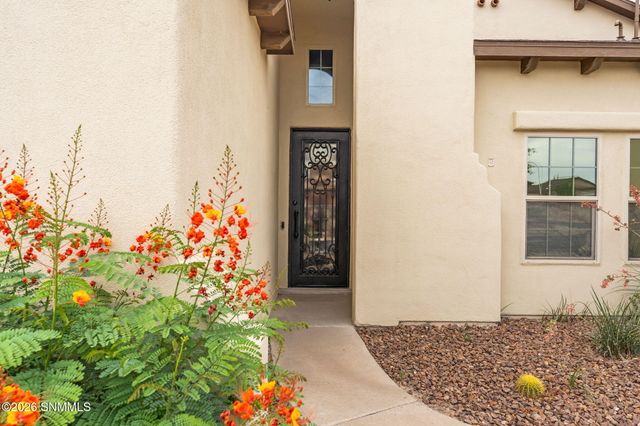 3005 Agua Ladoso Avenue, Las Cruces, NM 88012