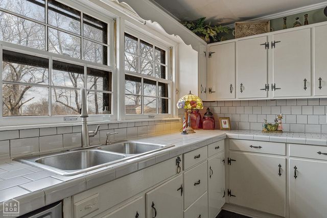 156 E Park Lane, Burdette, AR 72321