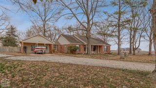 156 E Park Lane, Burdette, AR 72321