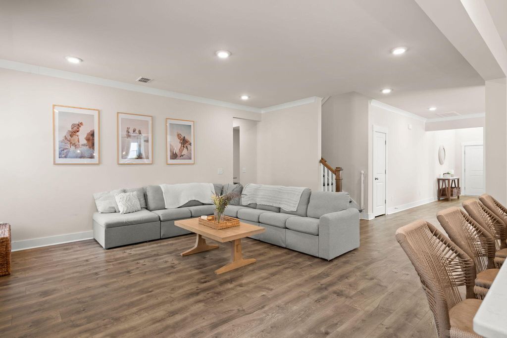 Image 16 of property listing at 130 Wappoo Trace Lane, Summerville, SC 29486