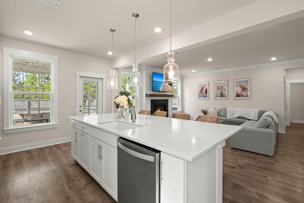 Image 24 of property listing at 130 Wappoo Trace Lane, Summerville, SC 29486