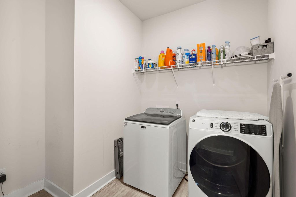 Image 38 of property listing at 130 Wappoo Trace Lane, Summerville, SC 29486