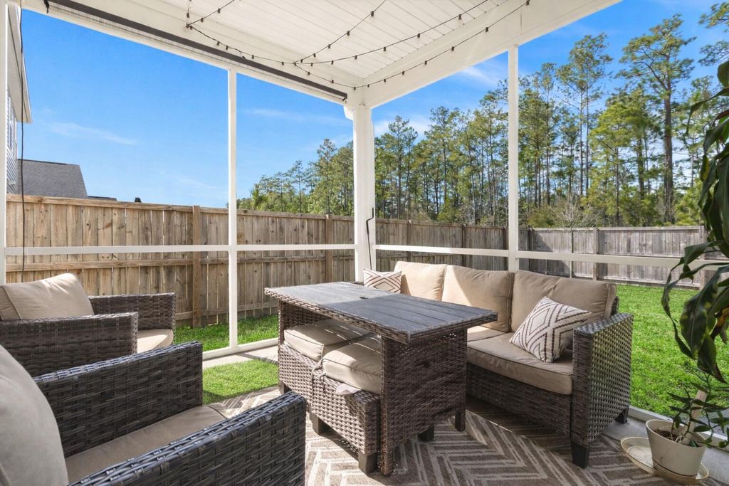 Image 43 of property listing at 130 Wappoo Trace Lane, Summerville, SC 29486