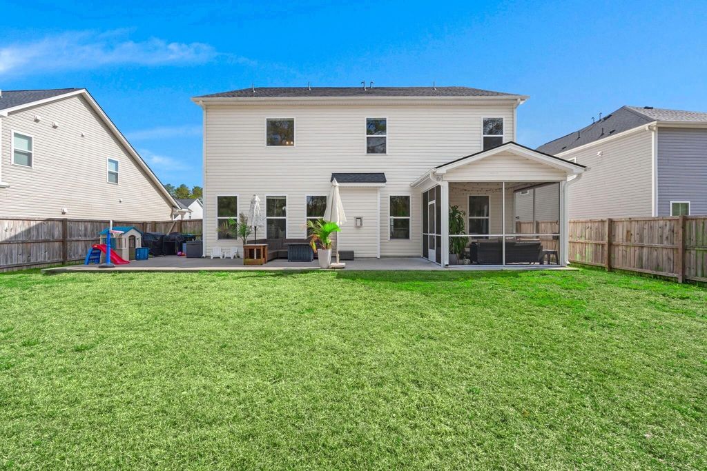 Image 44 of property listing at 130 Wappoo Trace Lane, Summerville, SC 29486