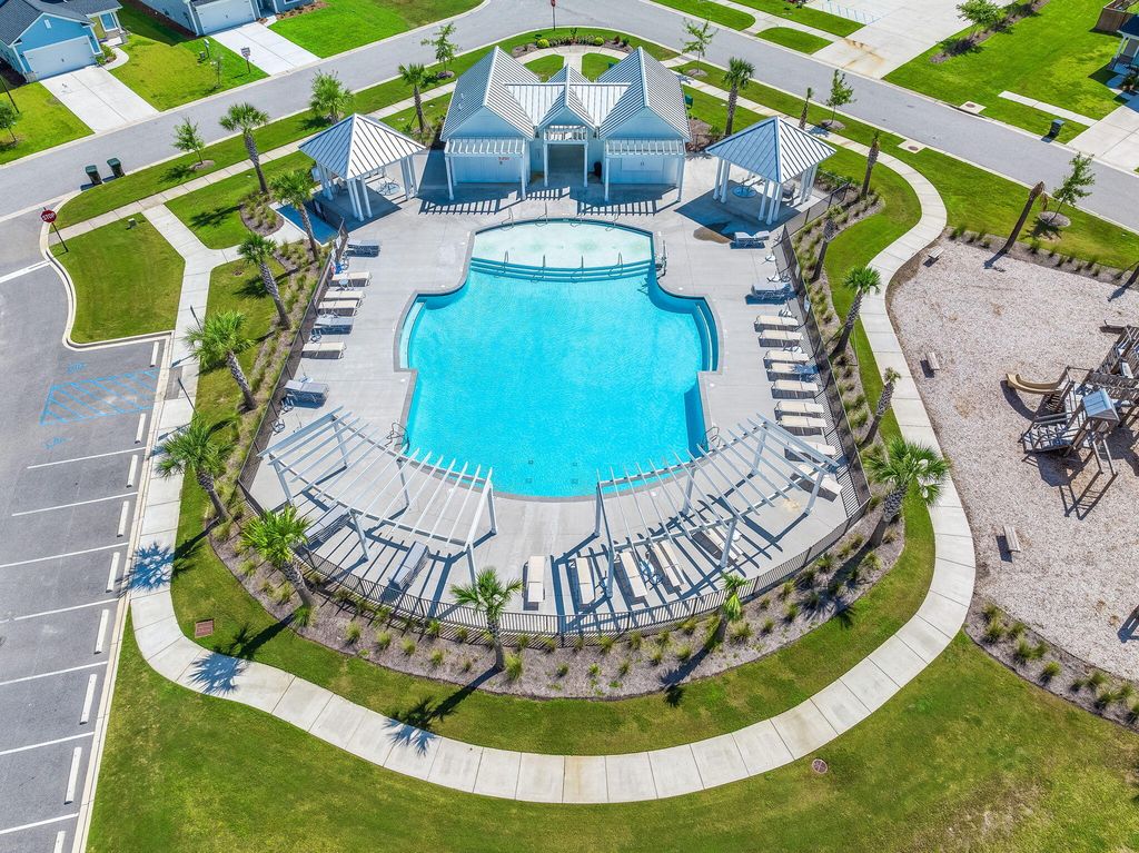 Image 49 of property listing at 130 Wappoo Trace Lane, Summerville, SC 29486