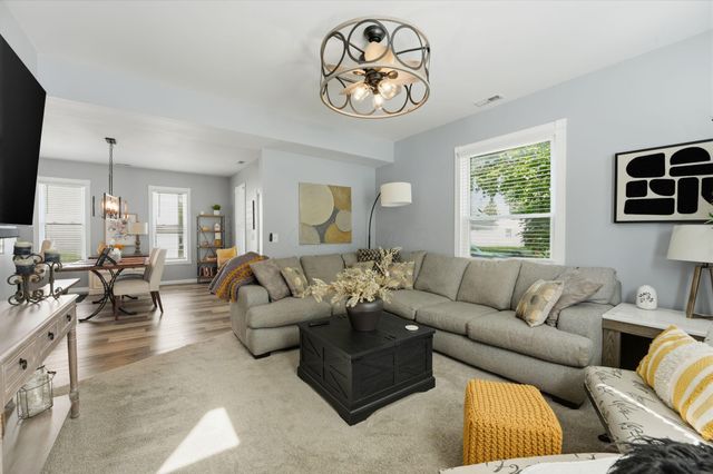 129 West Avenue, Plain City, OH 43064