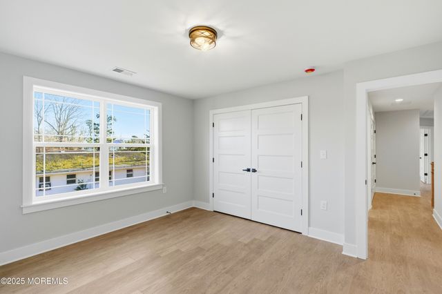 421 Roland Avenue, Bayville, NJ 08721