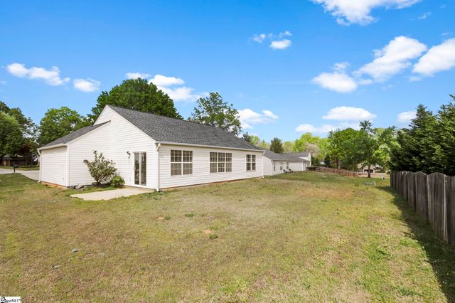 7 Three Coins Court, Fountain Inn, SC 29644