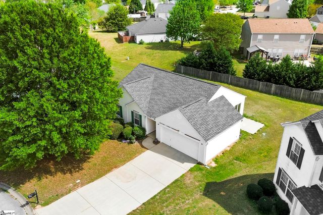 7 Three Coins Court, Fountain Inn, SC 29644