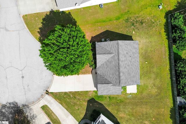 7 Three Coins Court, Fountain Inn, SC 29644