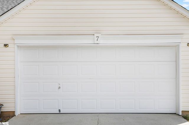 7 Three Coins Court, Fountain Inn, SC 29644