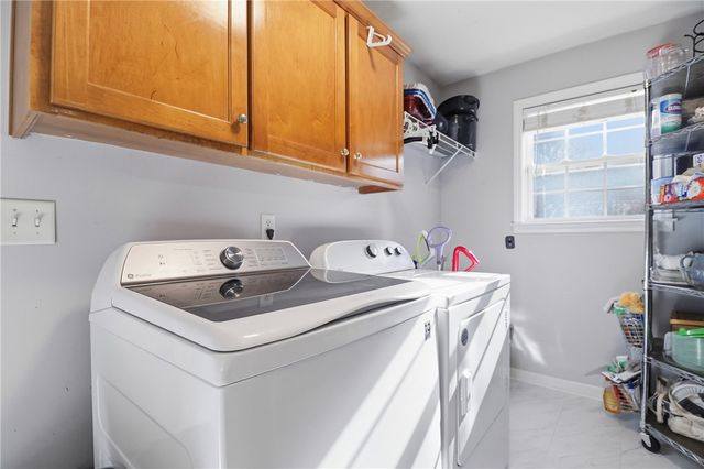 326 Lake Shore Drive, Midway, GA 31320