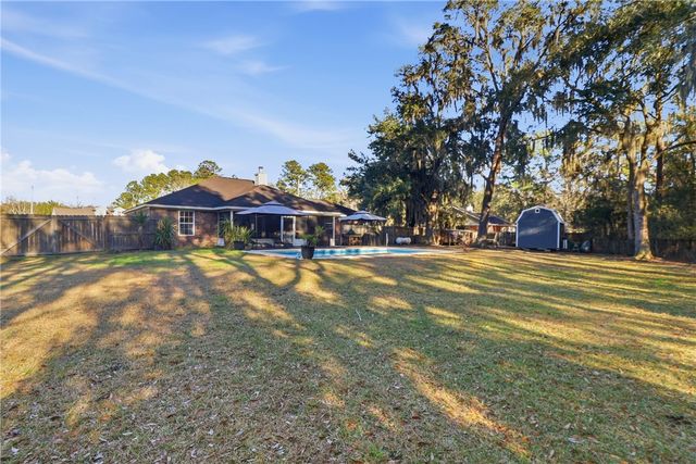 326 Lake Shore Drive, Midway, GA 31320