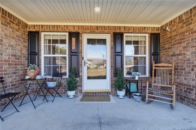 326 Lake Shore Drive, Midway, GA 31320