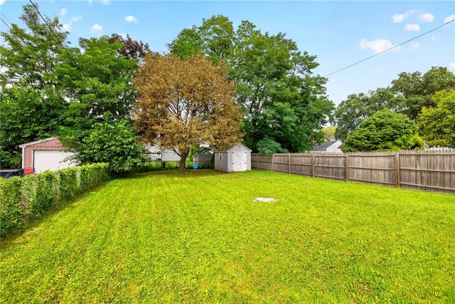 240 Rawlinson Road, Irondequoit, NY 14617