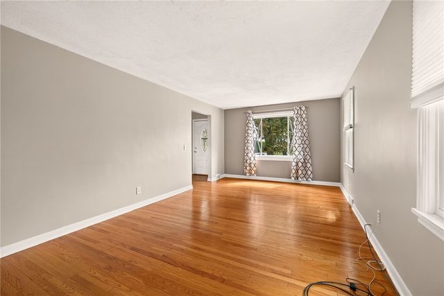 240 Rawlinson Road, Irondequoit, NY 14617