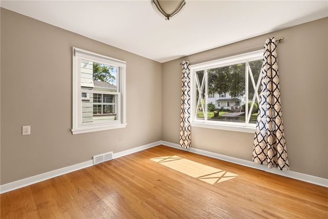 240 Rawlinson Road, Irondequoit, NY 14617