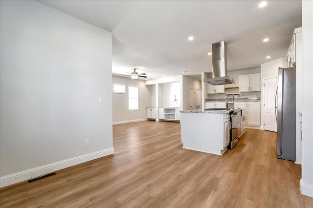 195 Blossom Hill Road 242, San Jose, CA 95123