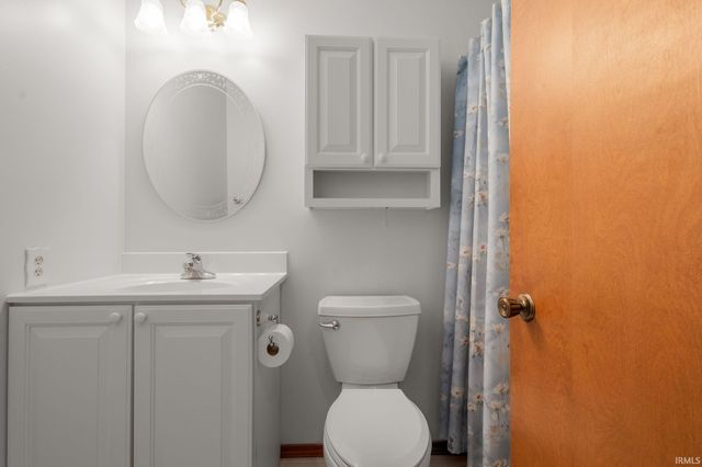 57302 Peggy Drive, South Bend, IN 46619