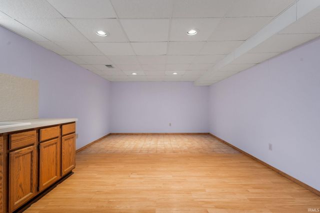 57302 Peggy Drive, South Bend, IN 46619