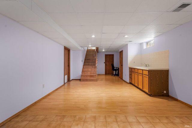 57302 Peggy Drive, South Bend, IN 46619