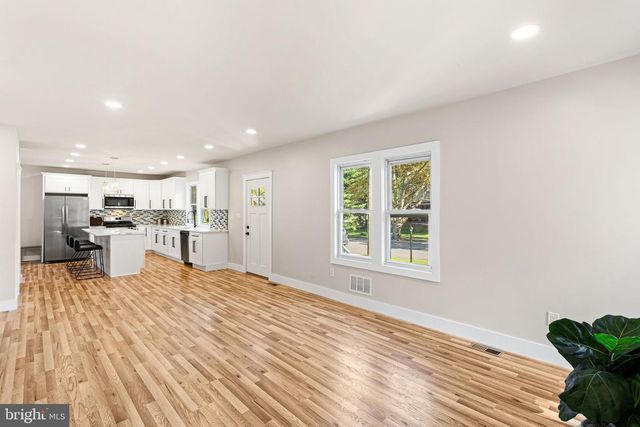 1207 MORGAN AVE, Cinnaminson, NJ 08077