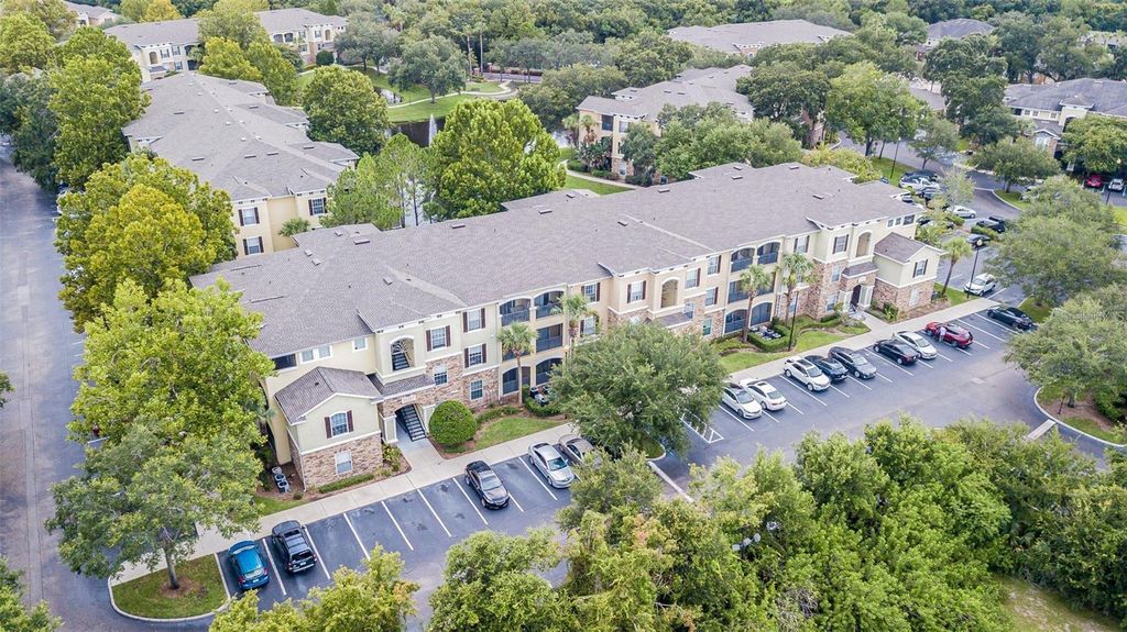 10205 COURTNEY PALMS BOULEVARD 304, Tampa, FL 33619