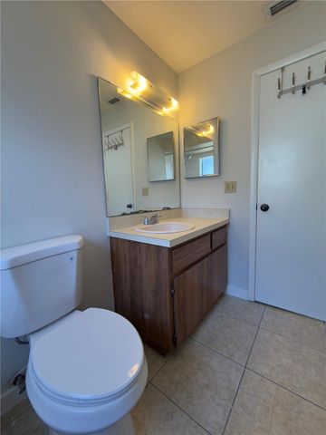 7746 62ND STREET N B, Pinellas Park, FL 33781