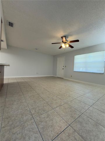 7746 62ND STREET N B, Pinellas Park, FL 33781