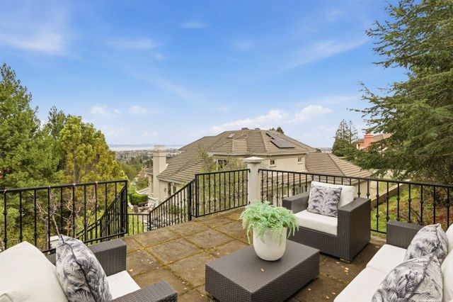 140 Tobin Clark Drive, Hillsborough, CA 94010