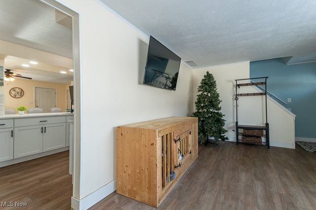 7634 Pinehurst Drive, Mentor On The Lake, OH 44060