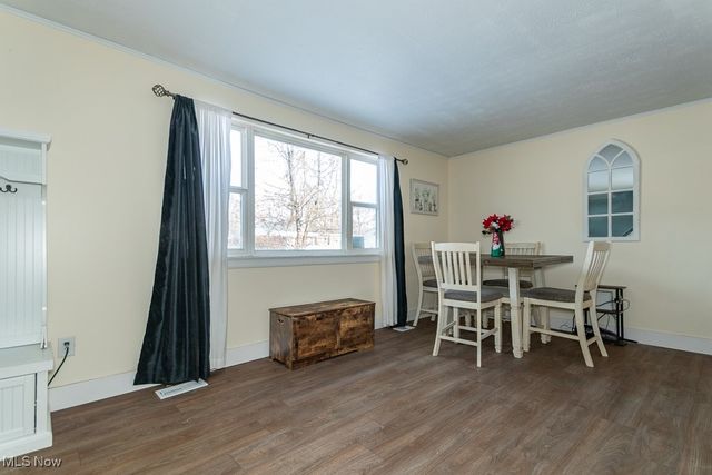 7634 Pinehurst Drive, Mentor On The Lake, OH 44060