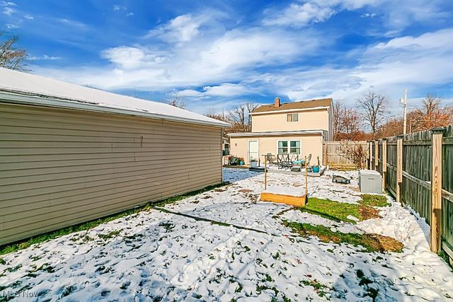 7634 Pinehurst Drive, Mentor On The Lake, OH 44060