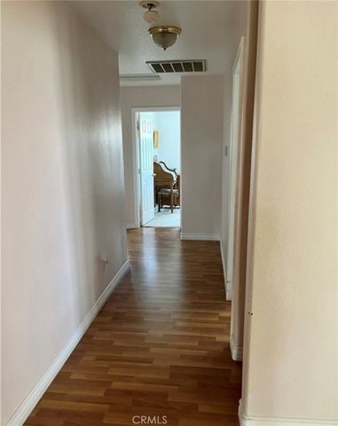17695 linden st, Hesperia, CA 92345