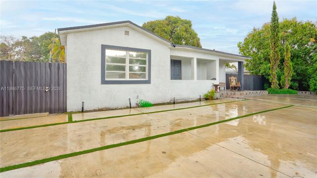 10529 NW 35th Ave, Miami, FL 33147