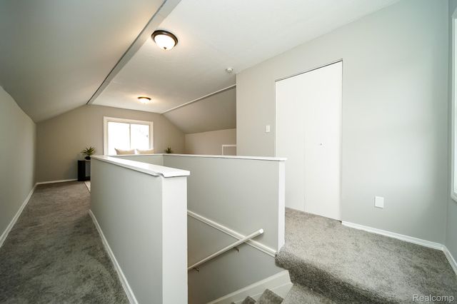 8221 Coolidge, Center Line, MI 48015