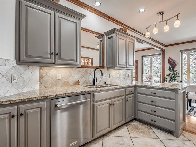 3048 Garden Vista, Edmond, OK 73034