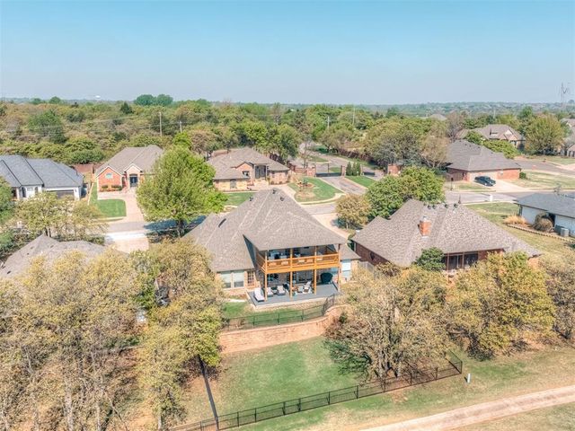 3048 Garden Vista, Edmond, OK 73034