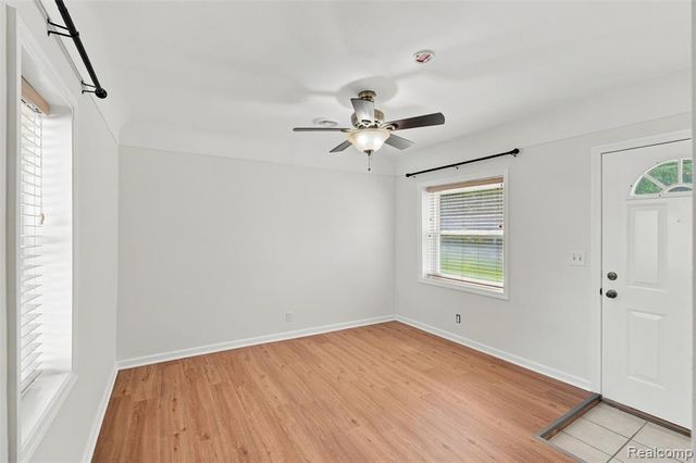 8251 Mcclellan Street, Utica, MI 48317