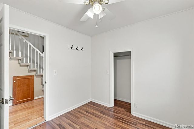 8251 Mcclellan Street, Utica, MI 48317