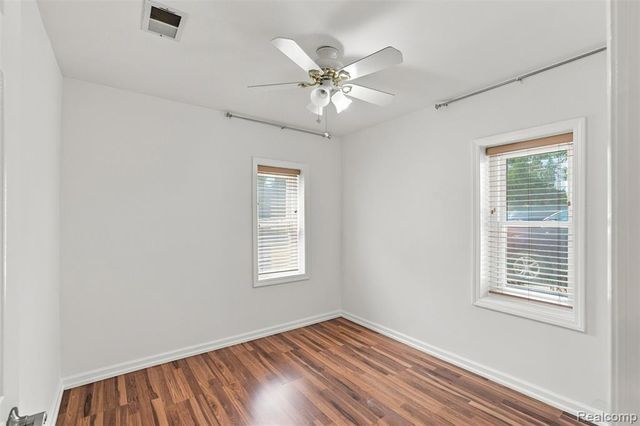 8251 Mcclellan Street, Utica, MI 48317