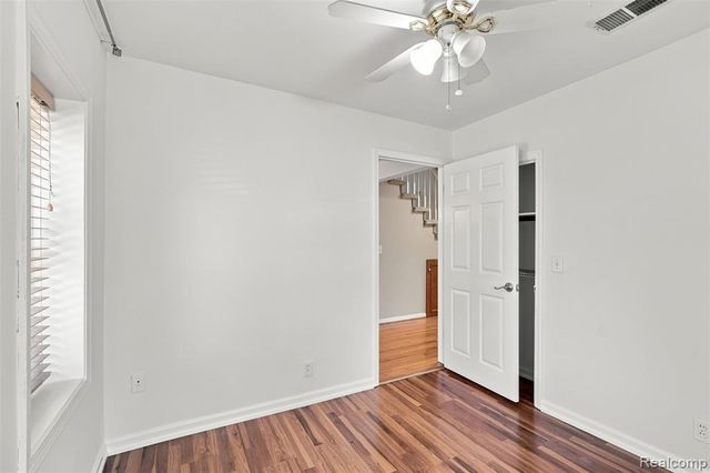 8251 Mcclellan Street, Utica, MI 48317