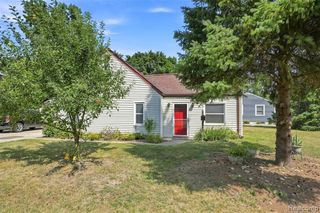 8251 Mcclellan Street, Utica, MI 48317