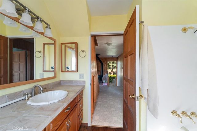 38080 Ribbonwood Lane, Mountain Center, CA 92561