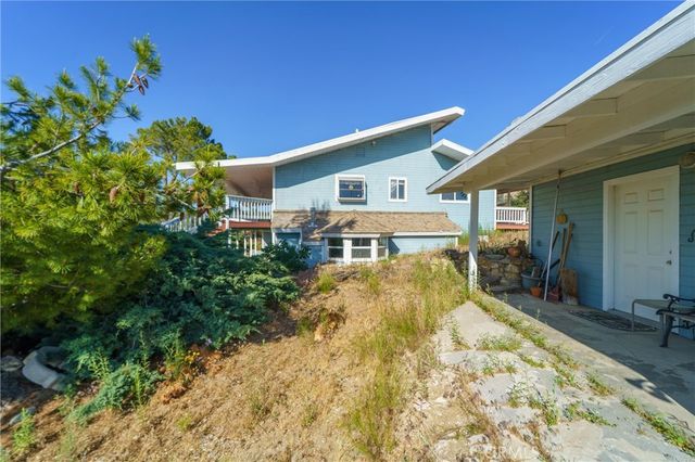 38080 Ribbonwood Lane, Mountain Center, CA 92561