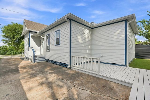 2218 South Street, Houston, TX 77009