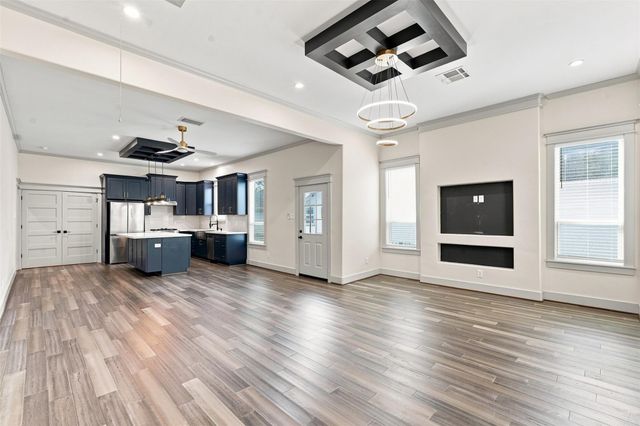 2218 South Street, Houston, TX 77009