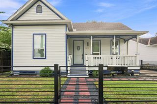 2218 South Street, Houston, TX 77009