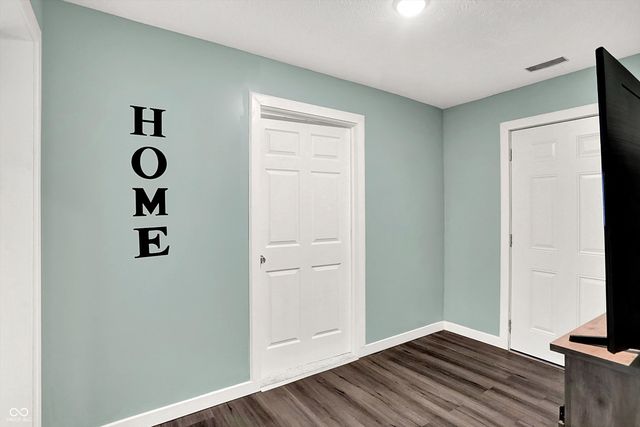 255 E Thompson Road, Indianapolis, IN 46227